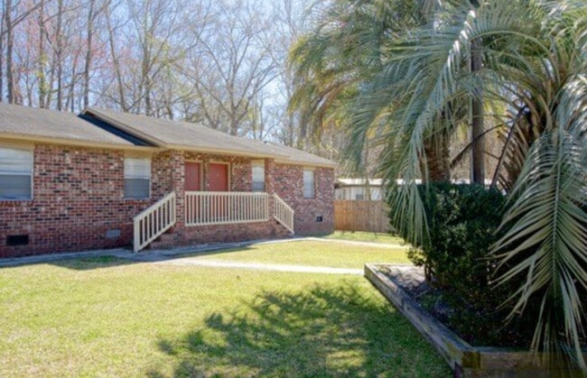 Building Photo - Ivey Creek