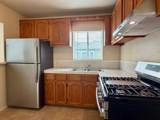 Foto del edificio - 2522-2524 Lancaster Ave