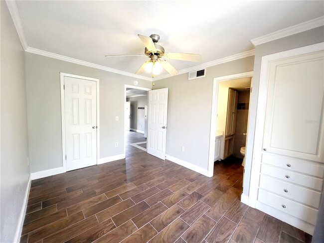Building Photo - 133 Oyster Bay Cir