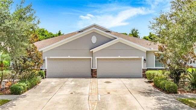 Building Photo - 7434 Surrey Pines Dr