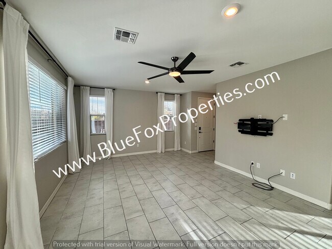 Foto del edificio - 1048 E Descent St