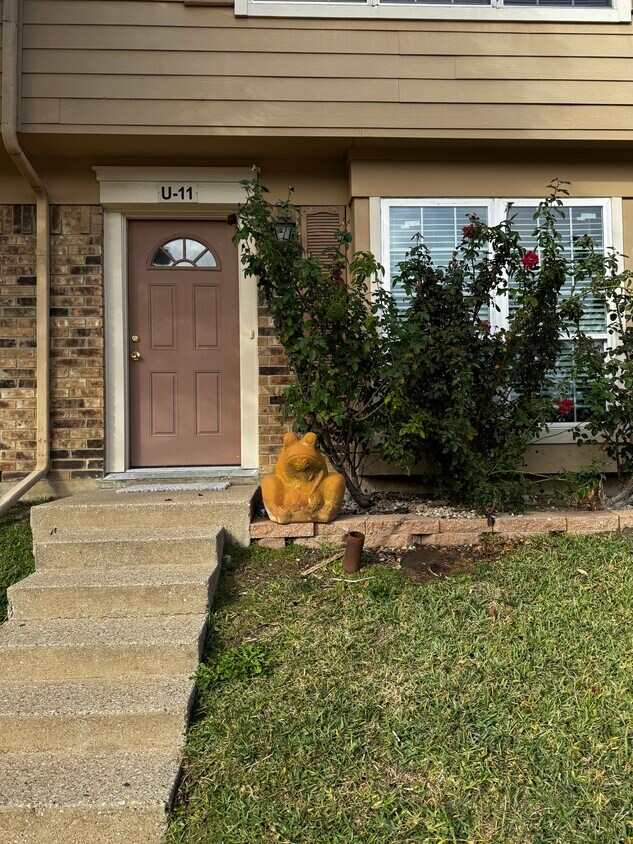 2500 E Park Blvd Unit U11, Plano, TX 75074 Condo for Rent in Plano
