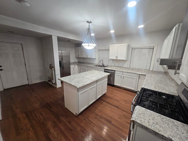 Foto del edificio - 380 Grafton St