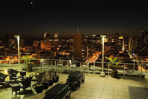 Foto del edificio - 1080 Park Blvd