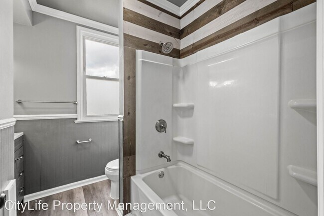 Building Photo - 3 br, 1 bath House - 428 Gorgas Street