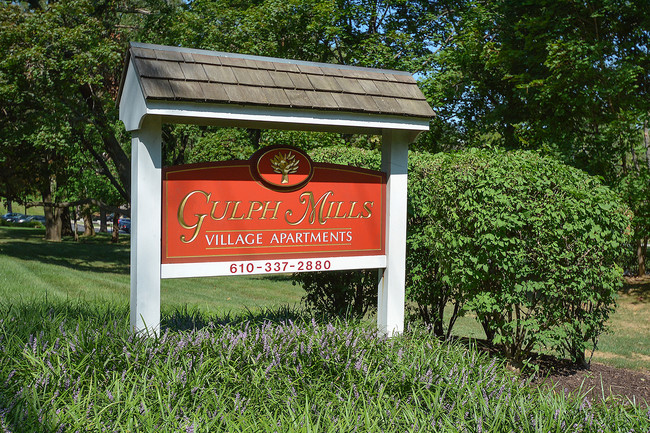 Welcome Sign - Gulph Mills Village Apartments