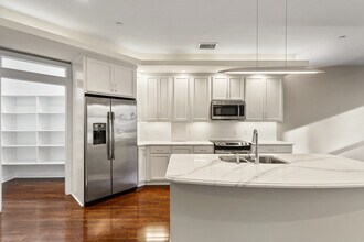 Peregrine 100-202 kitchen walk-in pantry - Peregrine 100