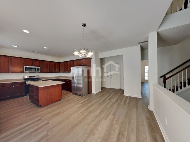 Building Photo - 240 Shenandoah Ter