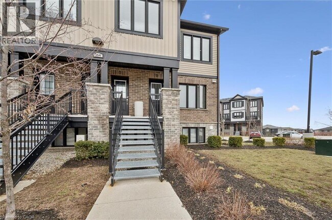 Building Photo - 164 Rochefort St.