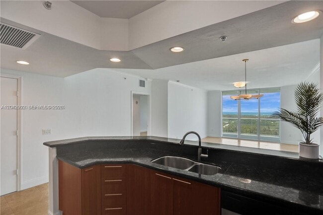 Photo - 15051 Royal Oaks Lane 2603, North Miami, FL 33181 - 2462 House
