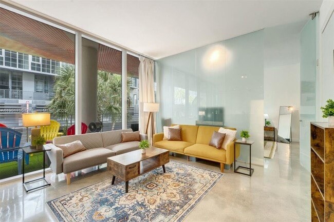 Foto del edificio - 250 NW 24th St