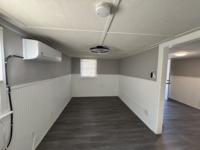 Bedroom - 2101 Delesseps Ave