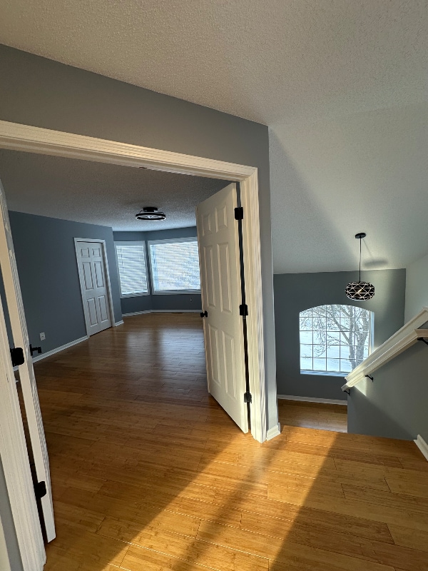 Foto del edificio - 951 Trenton Ln N