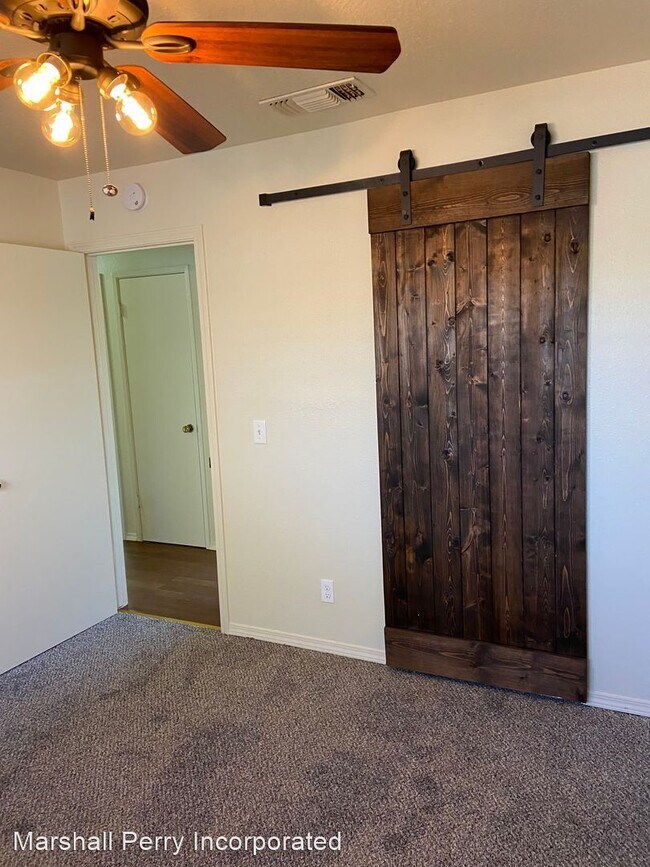 Foto del edificio - 4 br, 2 bath House - 201 E Holly Ave.