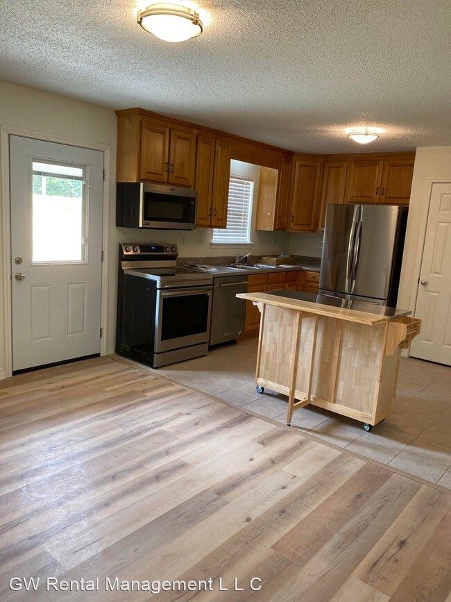 Building Photo - 3 br, 2 bath House - 23143 County Road 55