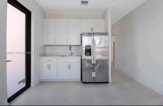 Building Photo - 32207 SW 196th Ave