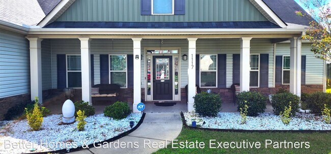 Foto del edificio - 4 br, 3.5 bath House - 1117 McCoy's Creek Dr.