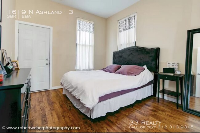 Foto del edificio - 1619 N Ashland Ave