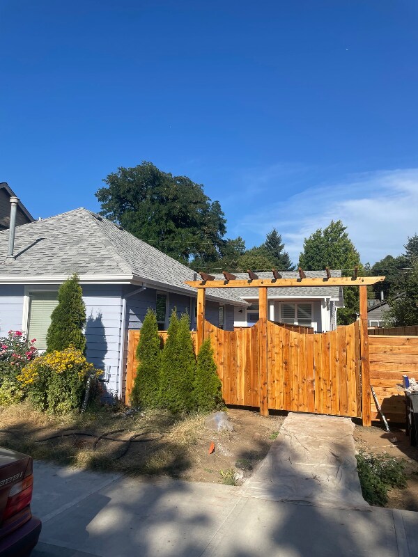 Building Photo - 30608 SW Boones Ferry Rd