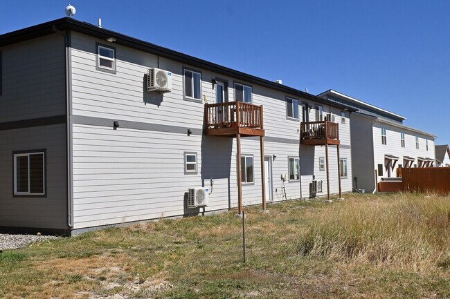 Foto del edificio - 1404 Windsor Dr