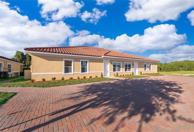 Building Photo - 1661 Cumin Dr