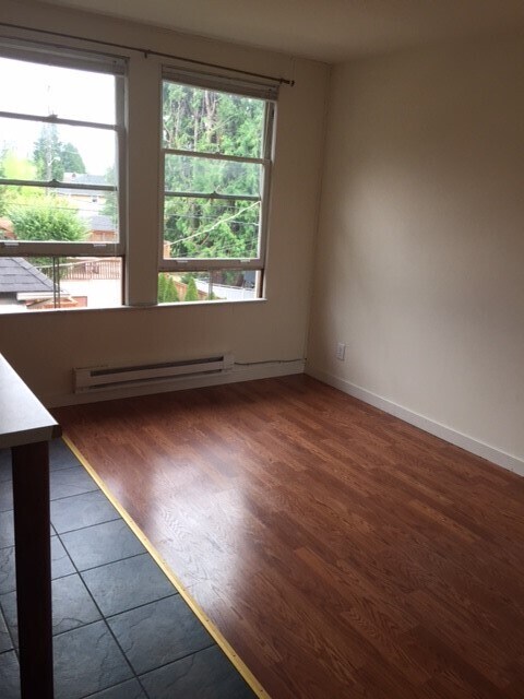 Foto del edificio - 5038 17th Ave NE