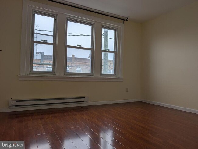 Foto del edificio - 418 W Ritner St