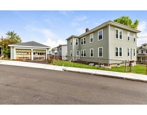Building Photo - 99 Montclair Ave