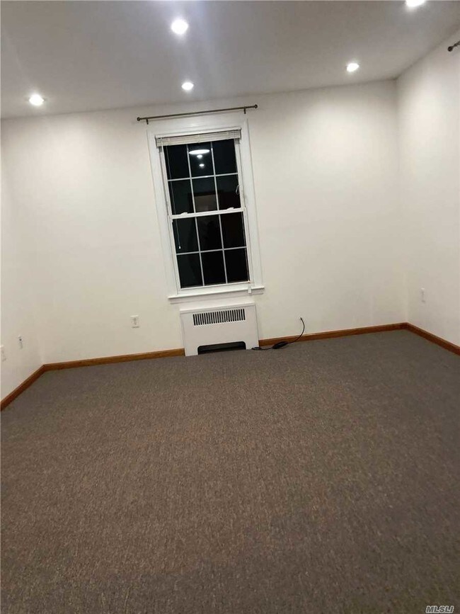 Foto del edificio - 100-11 27th Ave