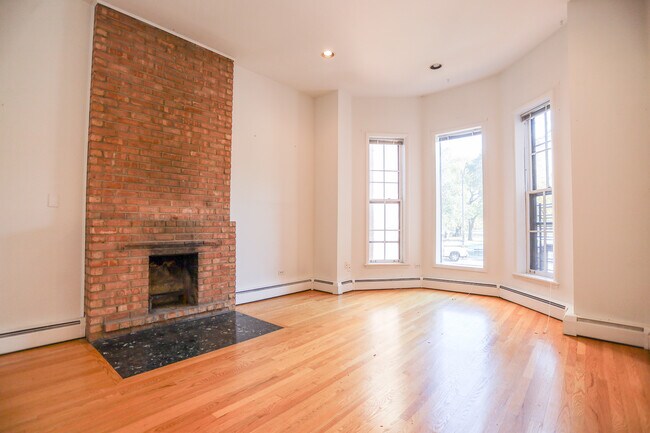 Foto del edificio - 1810 N Clark St