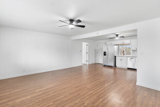 Photo - 6220 W Ohio Ave Apartment