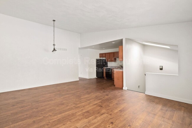 Building Photo - 716 Plankway Dr