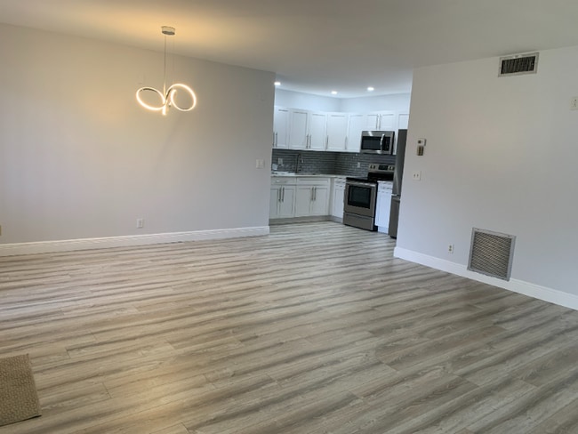 Building Photo - 3586 La Playas Ct