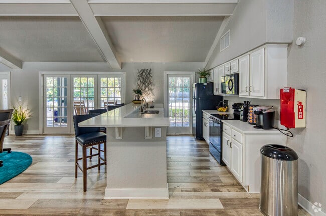 Interior Photo - Park at Walden Lake