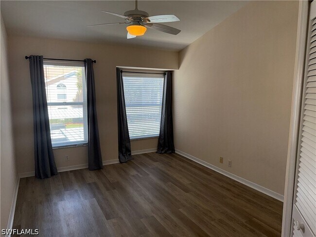 Foto del edificio - 3941 Leeward Passage Ct