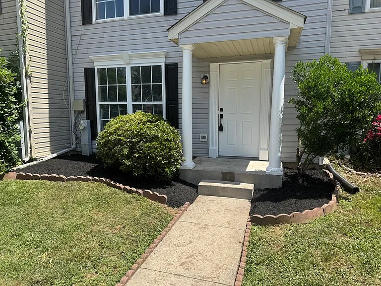 Foto principal - 979 Pirates Ct