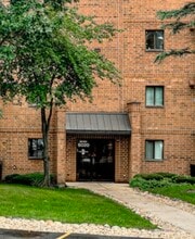 Building Photo - 6020 Lake Bluff Dr
