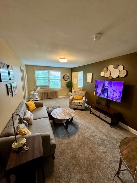Well-lit livingroom. - 3935 S St SE