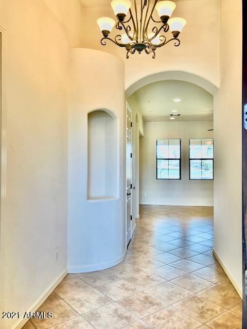 Building Photo - 14313 W Alvarado Dr