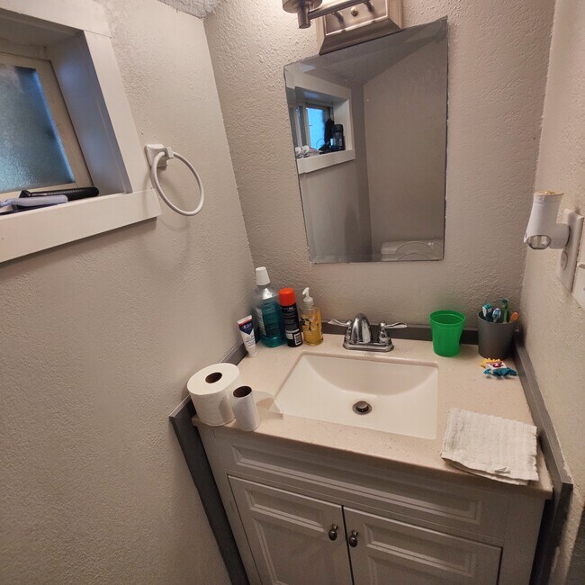 Foto del edificio - 9720 Sandpiper St