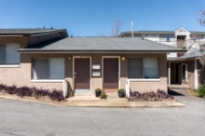 Foto principal - Hayden Road - 414 D