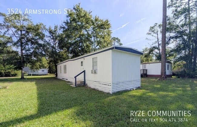 Building Photo - 3524 Armstrong St