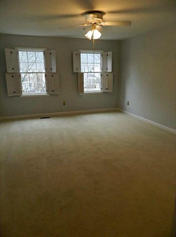 Foto del edificio - 512 Salem Woods Dr SE