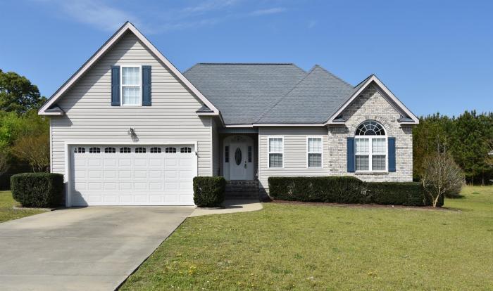 Primary Photo - 3 bedroom in Pikeville NC 27863
