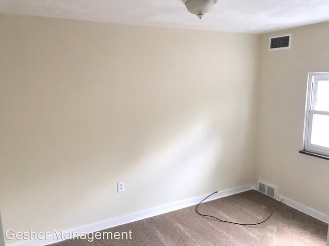 Building Photo - 2 br, 1 bath House - 1646 S Braddock Avenue