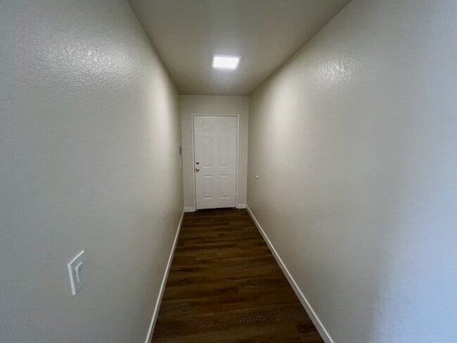 Building Photo - 4227 Fairmount Ave