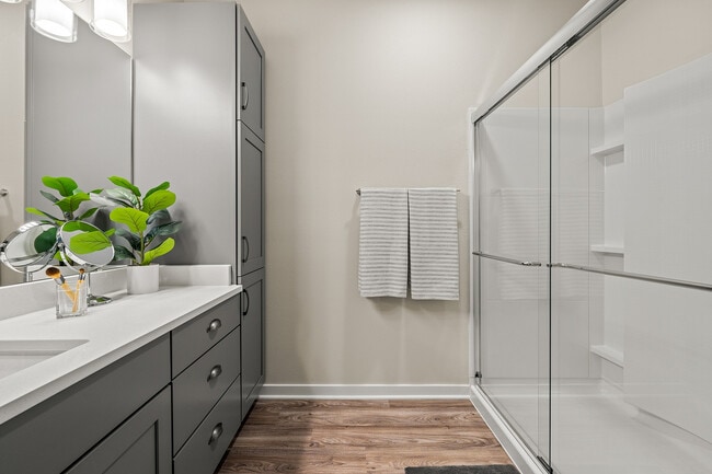 Baño de Seasons at Franklin - Seasons at Franklin