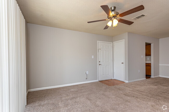 1BR, 1BA - 722SF - Summer West Apartments