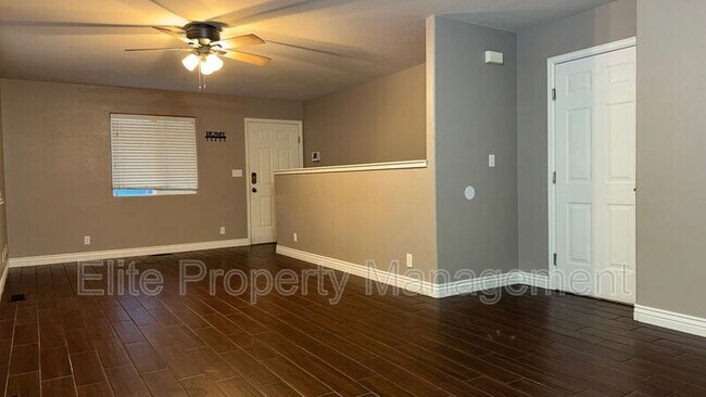 Foto del edificio - 788 S Knox Dr