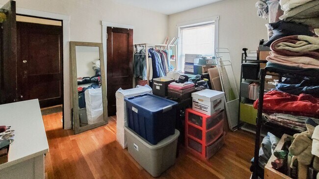 Foto del edificio - 3929-1 North Keeler Avenue, Chicago, IL 60...
